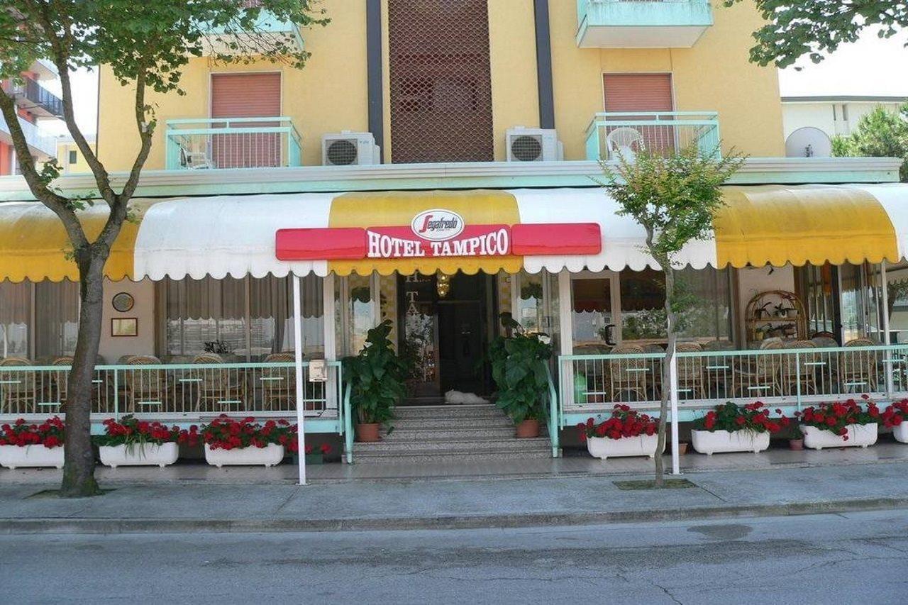 Hotel Tampico Lido di Jesolo Kültér fotó